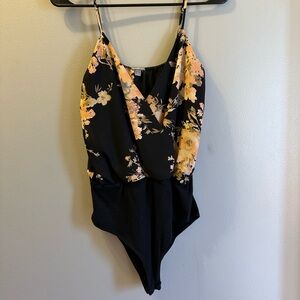 Women’s Small Black V-Neck Floral Bodysuit